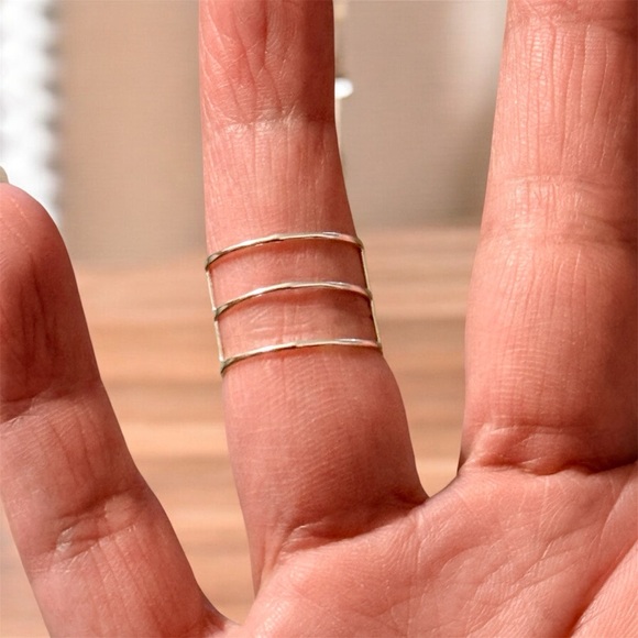 925 Silver multilayer V Ring Taxco, Mexico - Picture 4 of 14